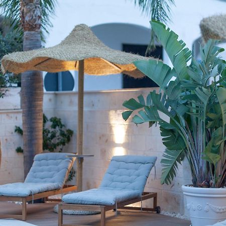 Dimora Nesea Bed and Breakfast Cozze Εξωτερικό φωτογραφία