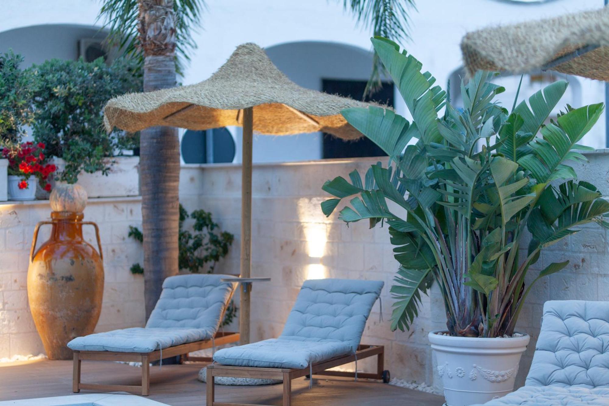 Dimora Nesea Bed and Breakfast Cozze Εξωτερικό φωτογραφία