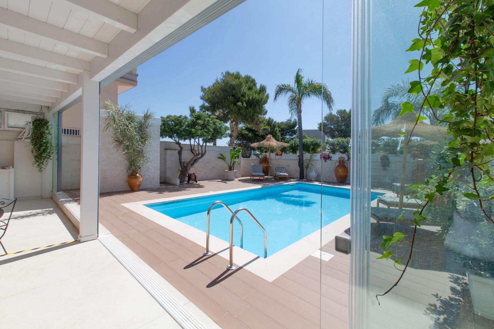 Dimora Nesea Bed and Breakfast Cozze Εξωτερικό φωτογραφία