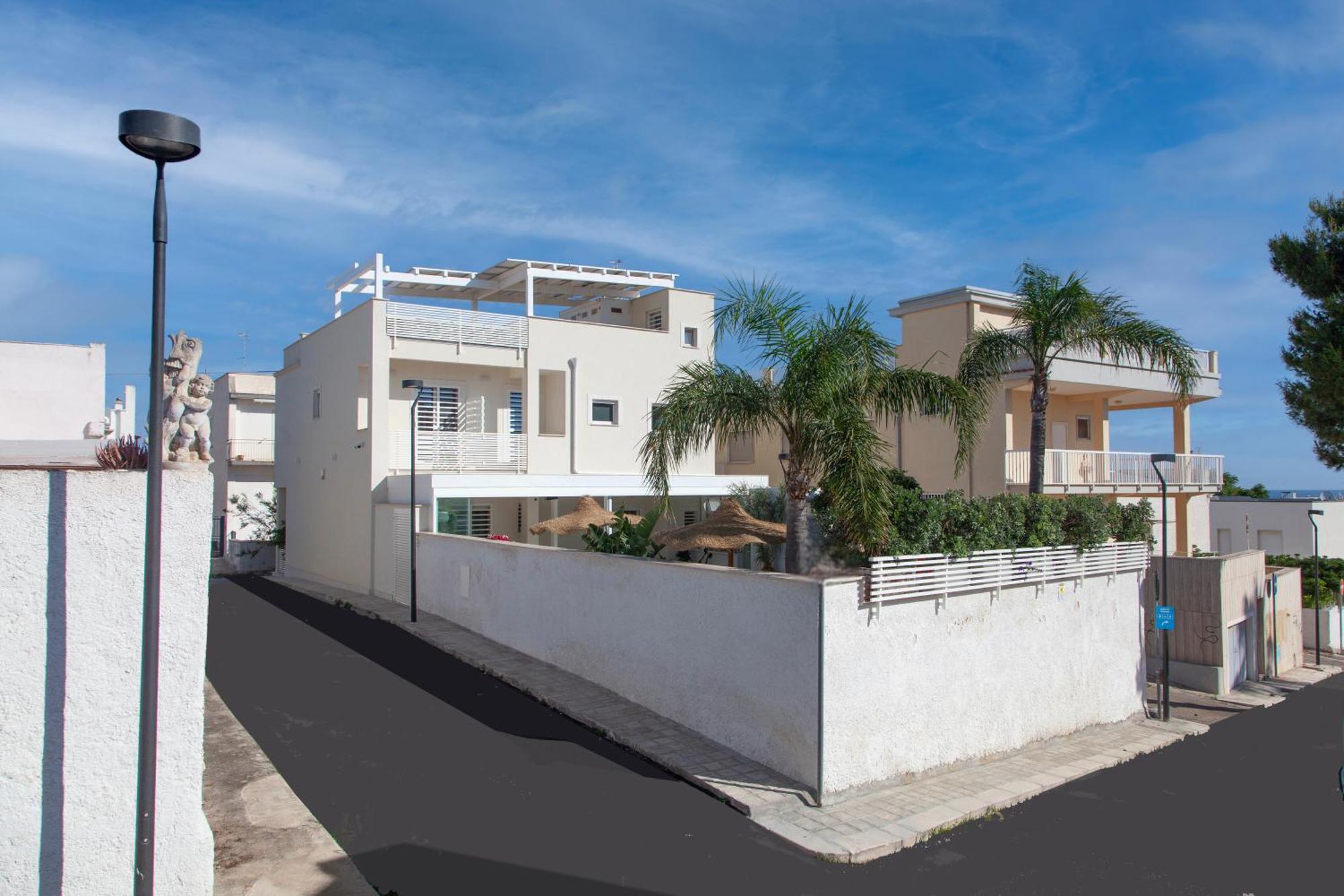 Dimora Nesea Bed and Breakfast Cozze Εξωτερικό φωτογραφία