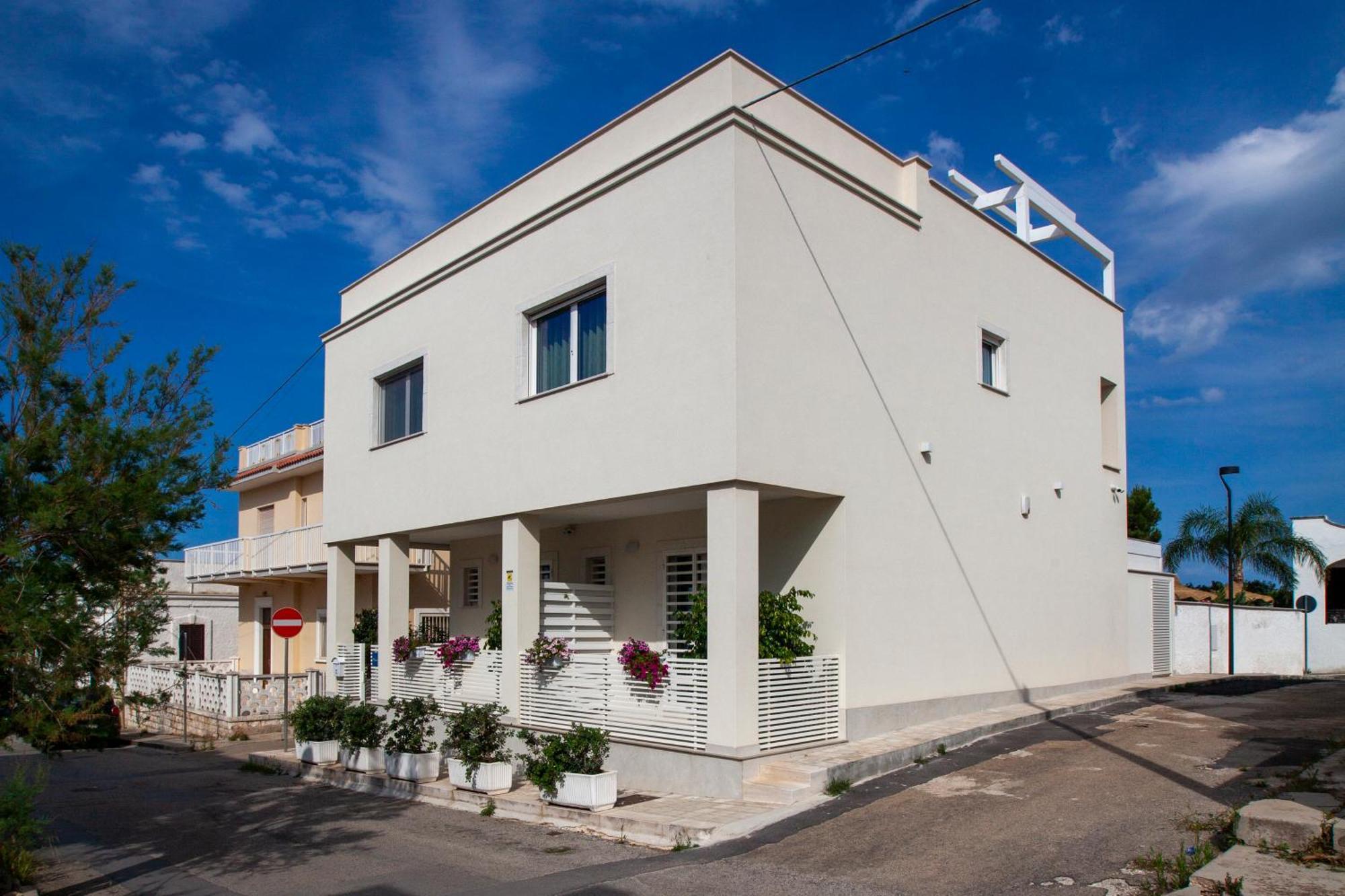 Dimora Nesea Bed and Breakfast Cozze Εξωτερικό φωτογραφία